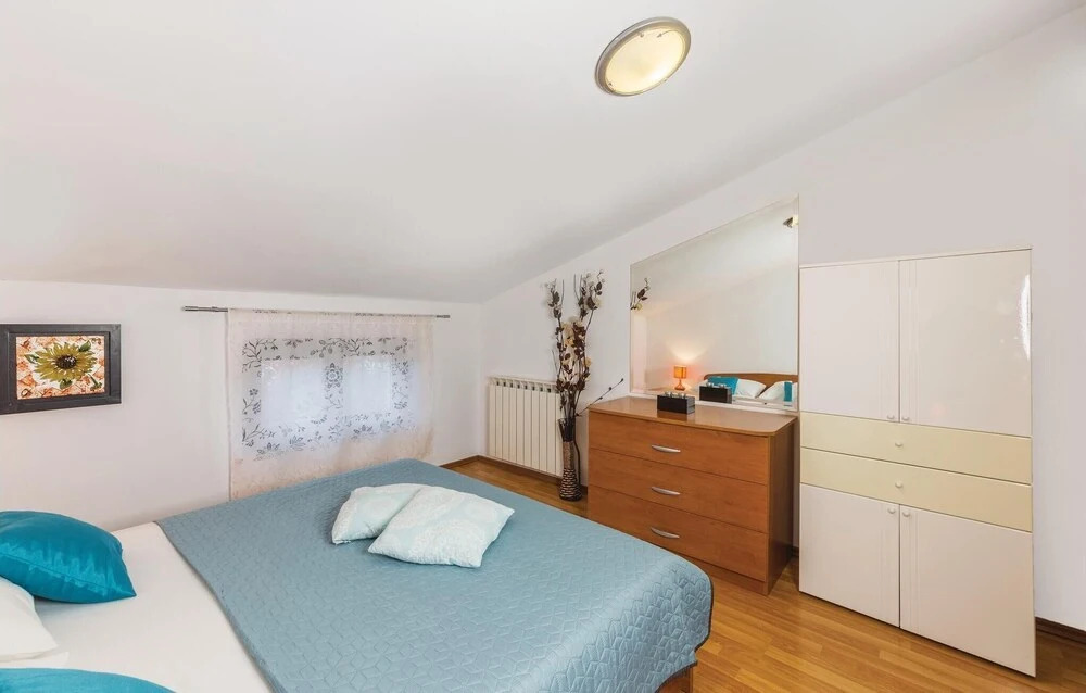 Amazing Home in Fazana With Wifi and 2 Bedrooms