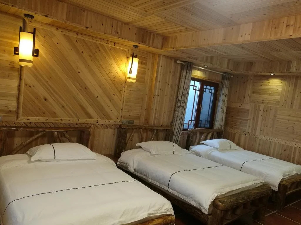 Longji Holiday Hotel