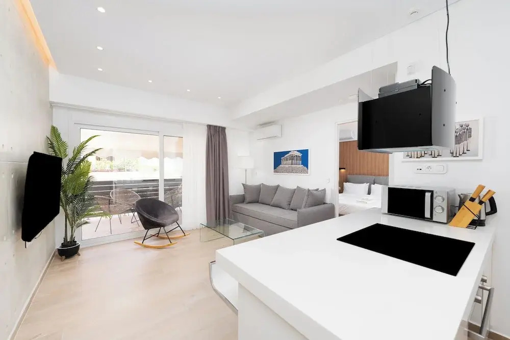 Stylish 1-Bedroom in the center, 4mins walk to Syntagma Square