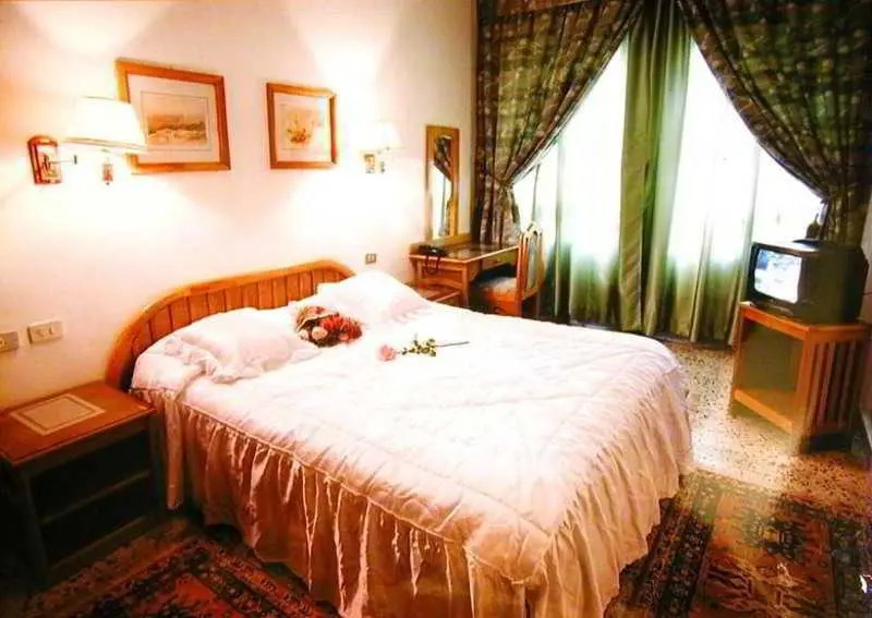 Safwa Hotel