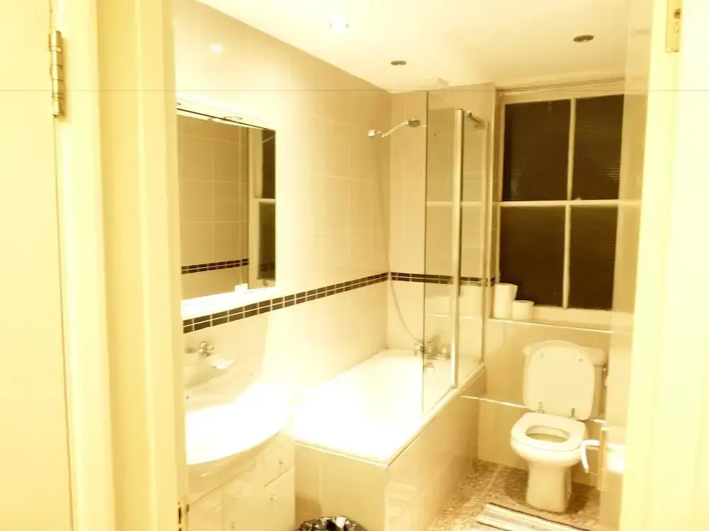 SS Property Hub – Covent Garden Apartment