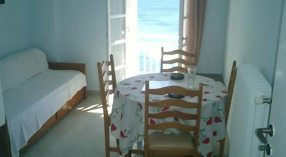 Отель Sea Colours