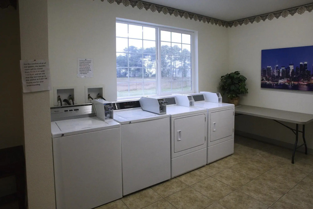 Oceanview Inn and Suites