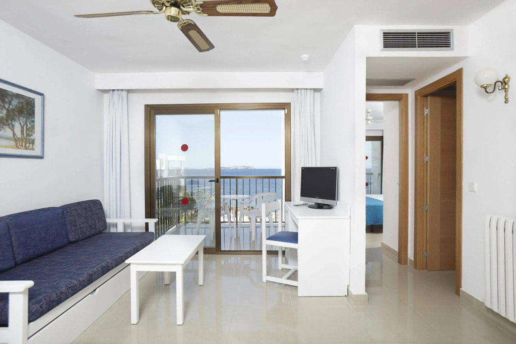 Aparthotel Nereida