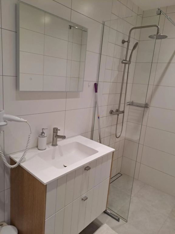 Aleksi Apartments