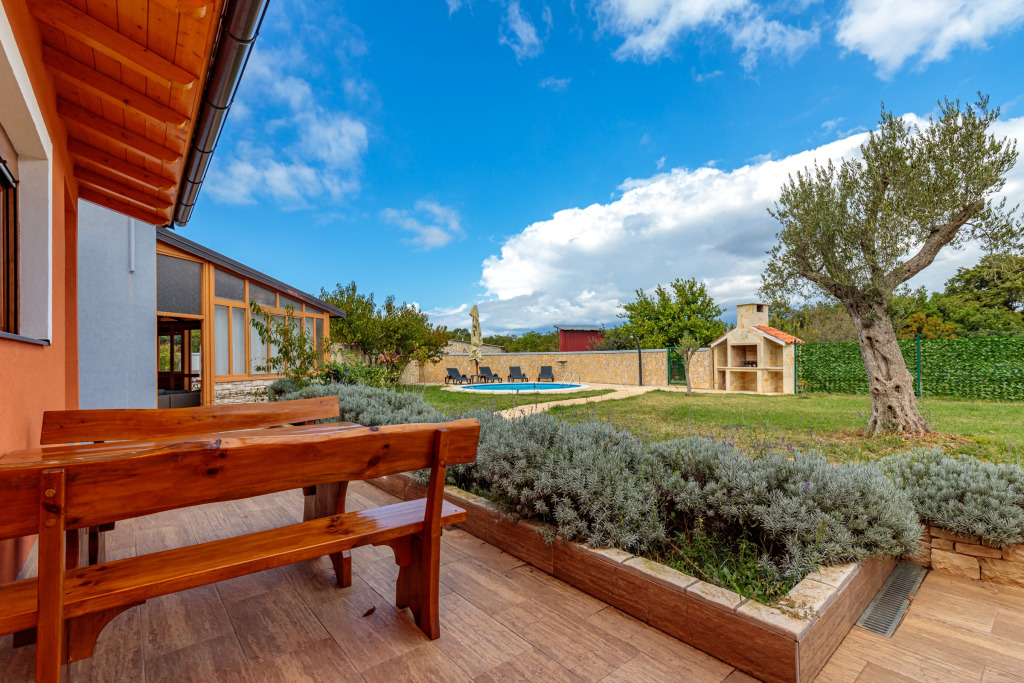 Pool & Spa House Betiga 2 - Happy Rentals