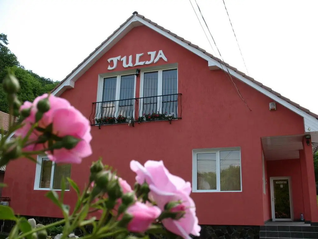 House of Julia