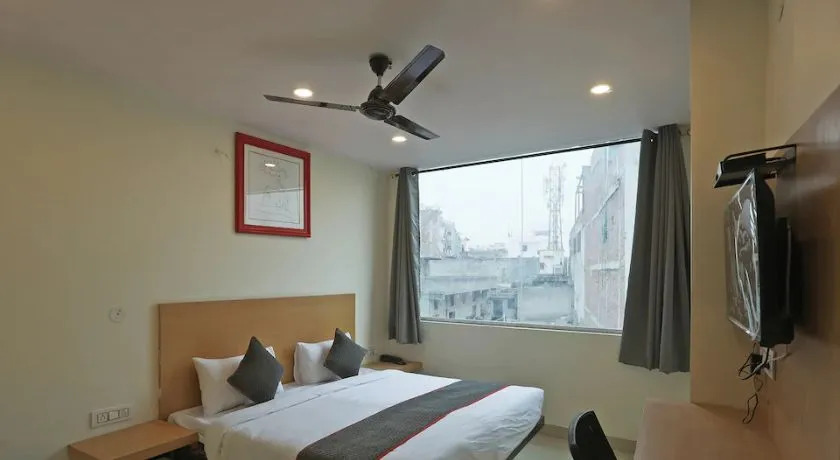 Hotel Square World