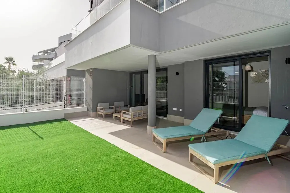 Lme2ba- Cozy Ground Floor Flat in Luxury Resort