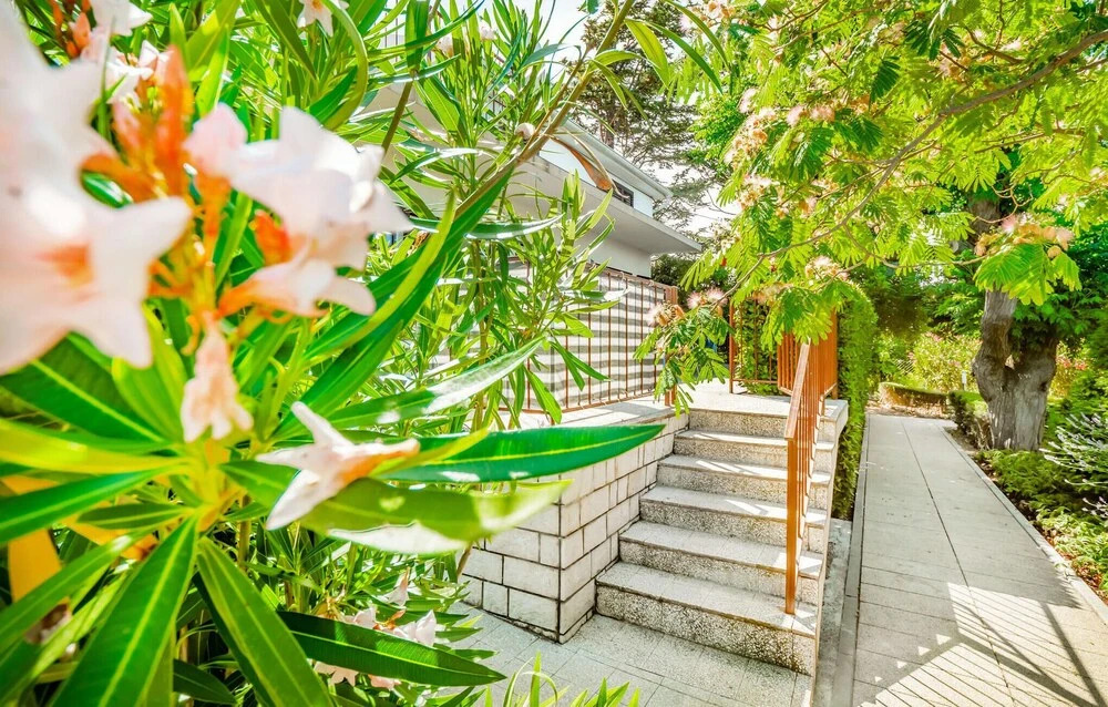 Awesome Apartment in Barbat na Rabu With Wifi and 3 Bedrooms