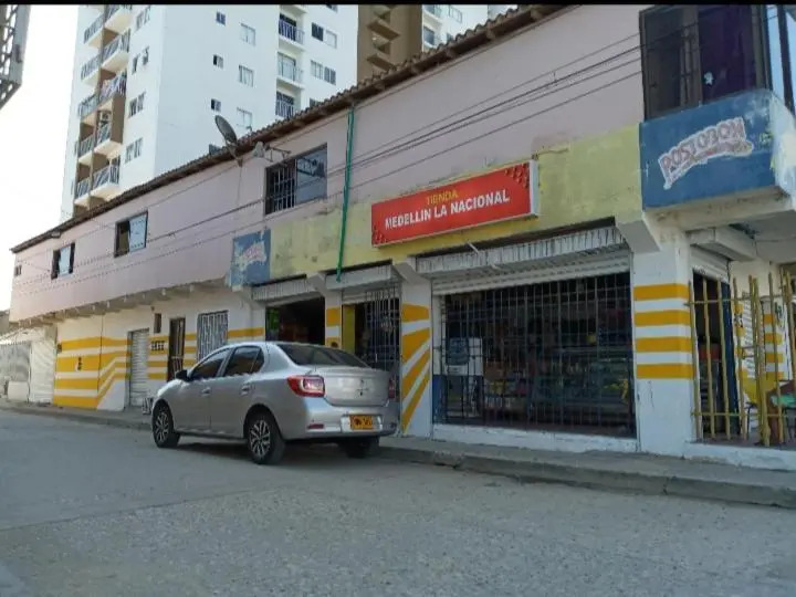 LA MEDELLIN HOSTAL