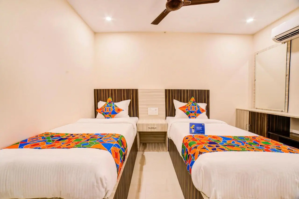 FabHotel Spark Inn