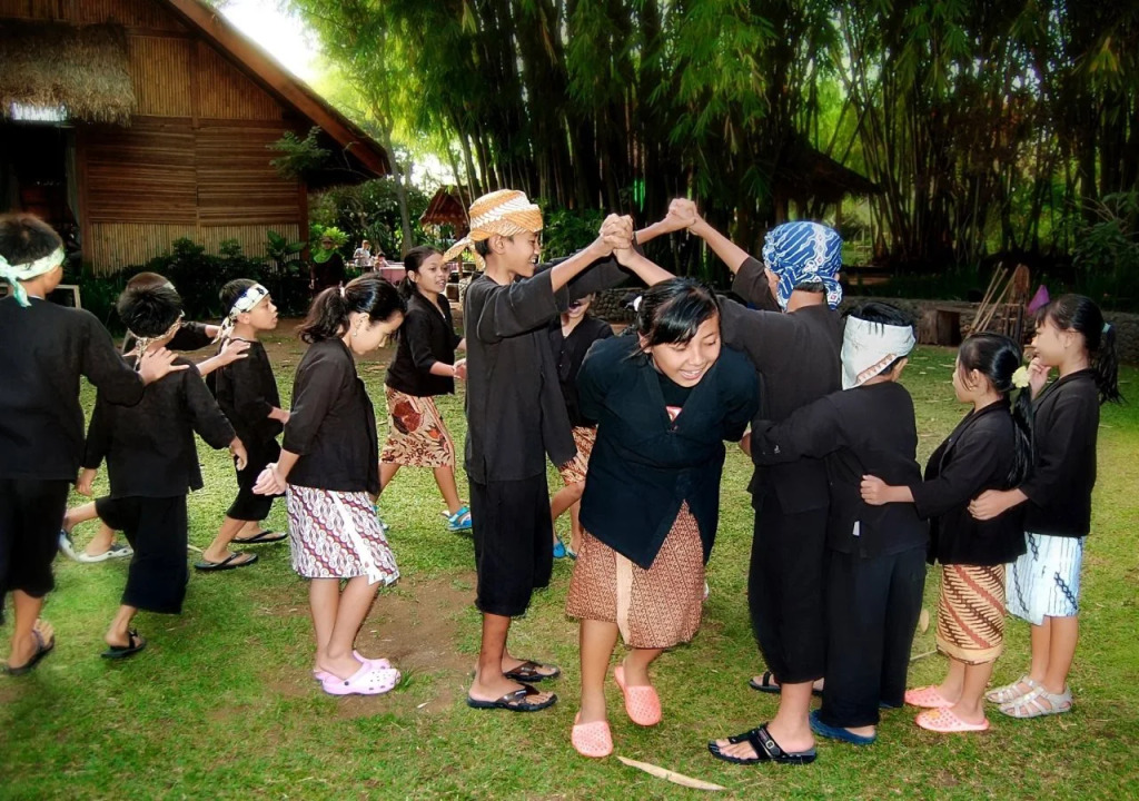Kampung Sampireun Resort & Spa