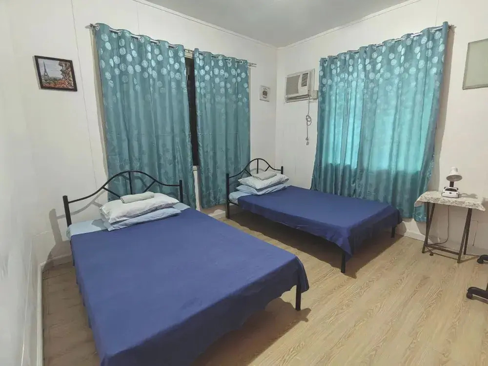 Nappers Hostel