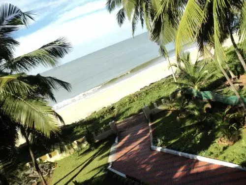 Club 7 Beach Resort