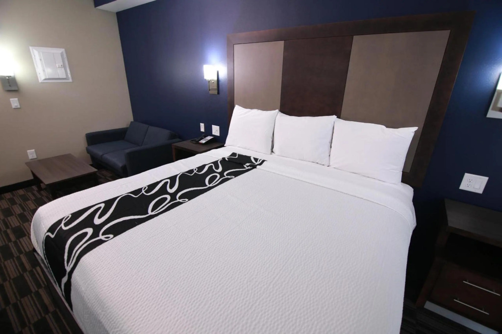 Home Inn and Suites Memphis