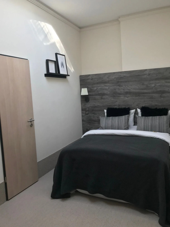 Hamburg Room