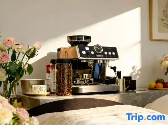 MOUNTAIN•DESIGNE Oxygen-rich Scenic Stay (Moonlight Square, Dukezong Ancient Town)
