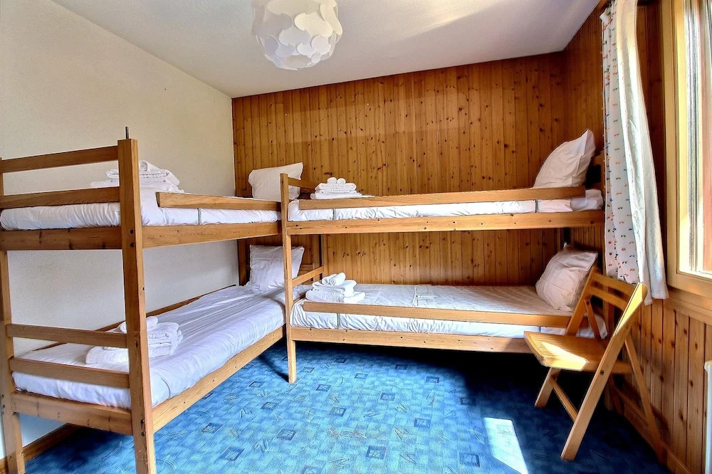 Champboisrooms at 300 Meters From the Palladium