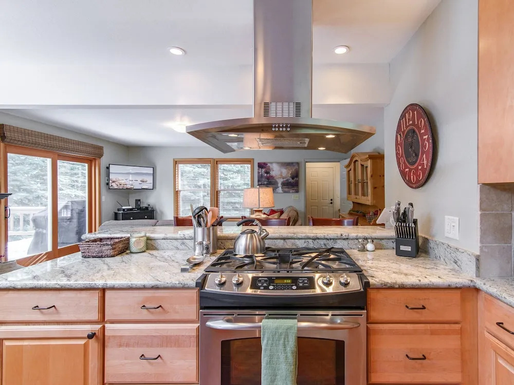 10991 Zermatt Dr Home