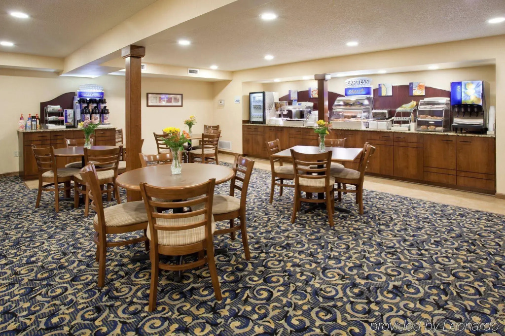 Holiday Inn Express Scottsbluff - Gering by IHG