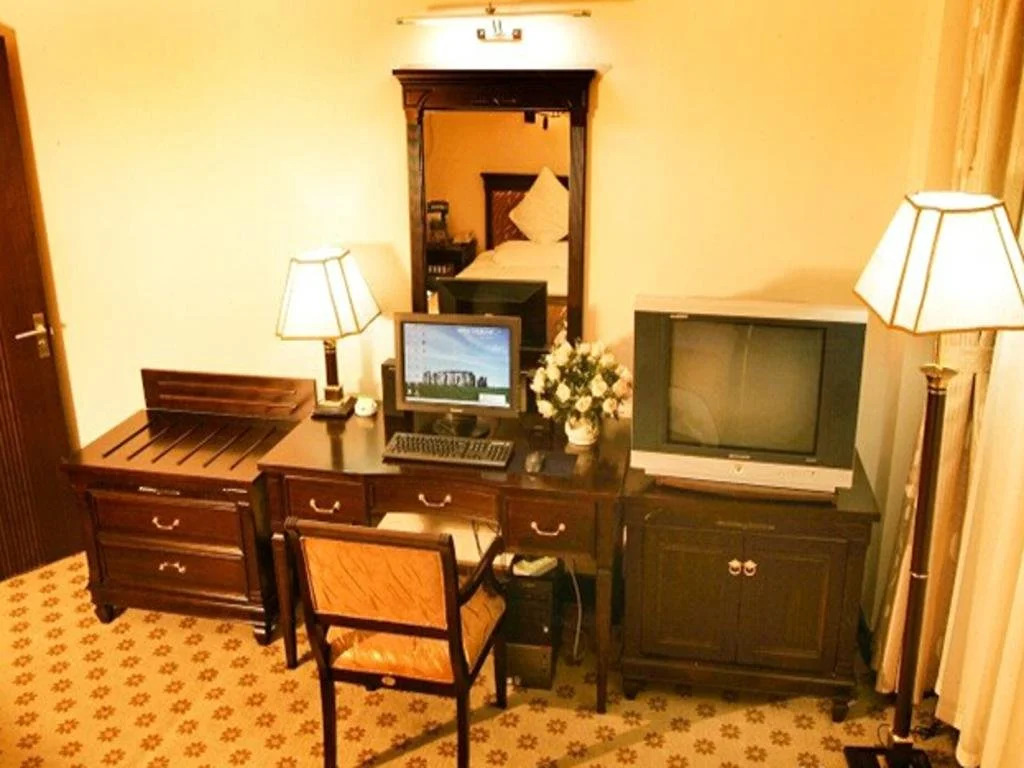 Chizhou Yinxing Business Hotel
