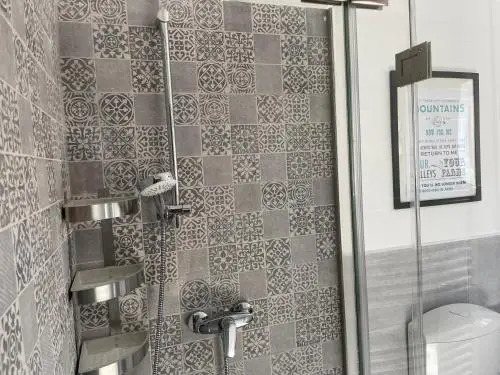 Patent Hostel