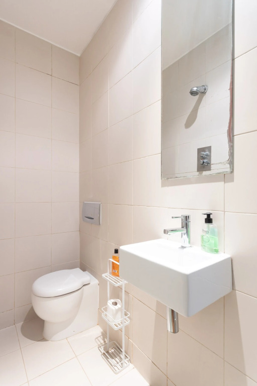Modern | Central | Private flat