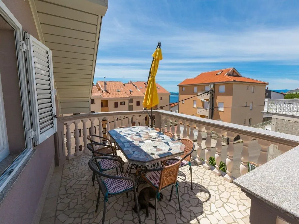 Apartments Mirela