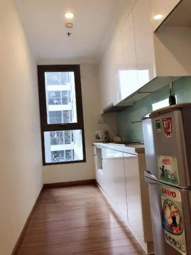 Elegant Parkhill Apt 1