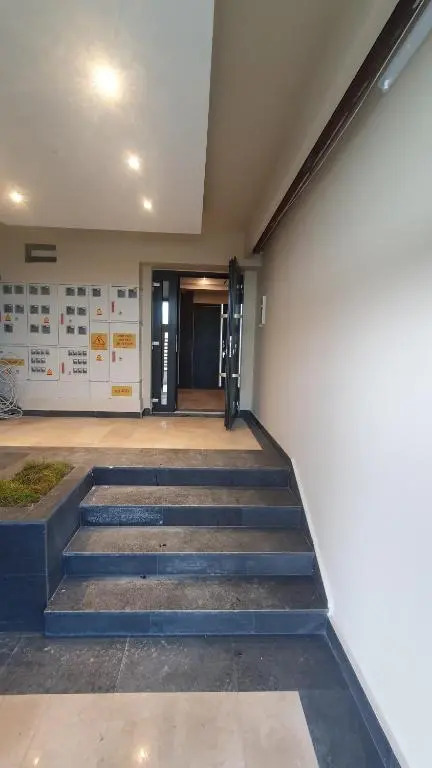TOMIS Studio 4B