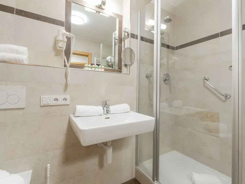 Luxurious Apartment in Zell am See With Sauna