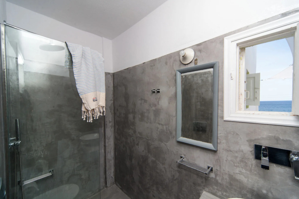Le Grand Blue Villa