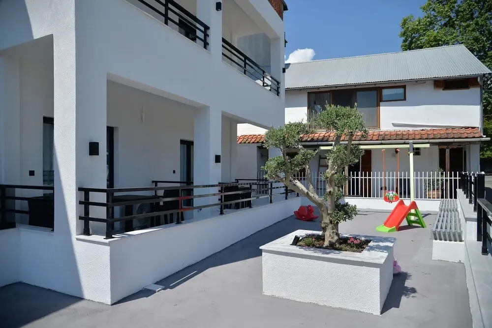Bemyguest Plus Villa Chrisanthi