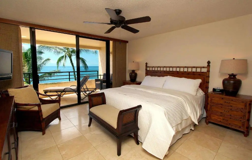 Polo Beach - CoralTree Residence Collection