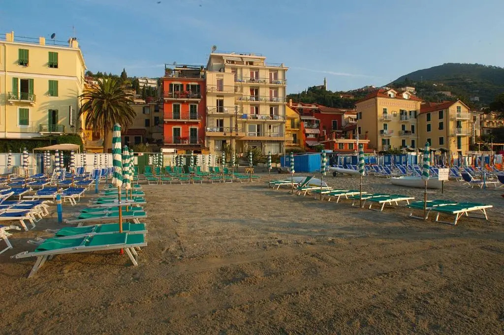 Hotel Tirreno