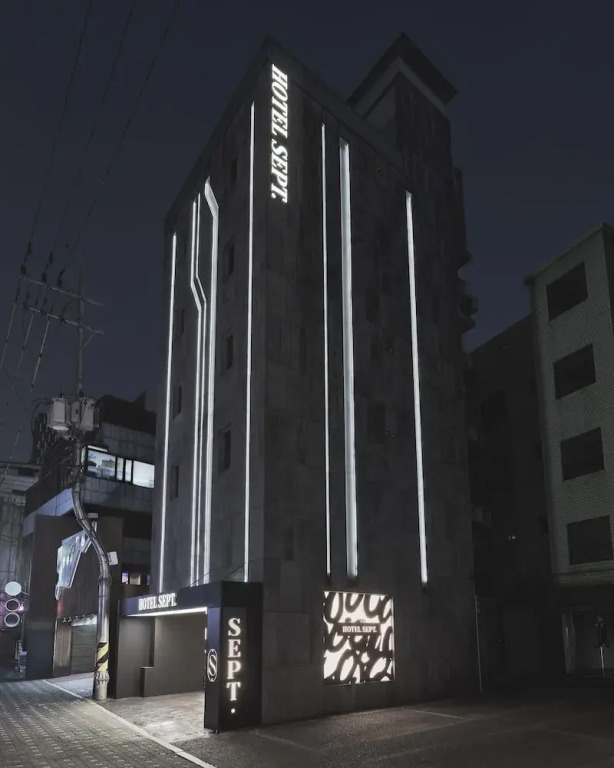 Guwol Hotel Jongno Ikseon