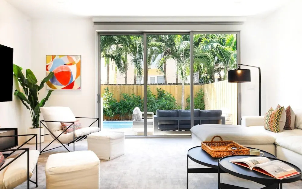 The Modernista 1 - Luxury Villa With Private Pool