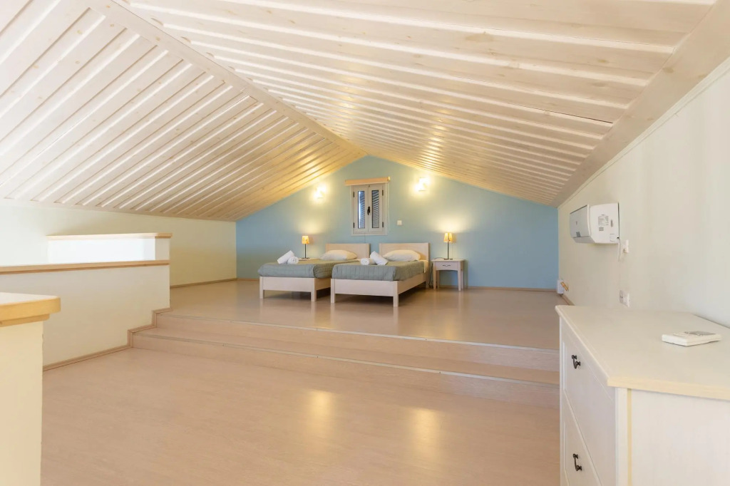 Nafsika Beach House Large Private Pool Walk to Beach Sea Views A C Wifi Car Not Required - 1880
