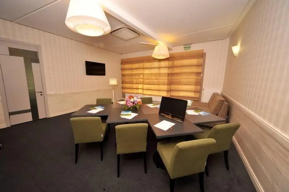 Отель Villa Four Rooms