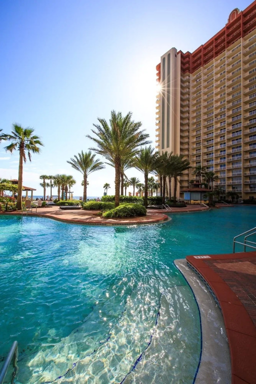 Shores Of Panama 1506, Perfect For A Great Couples Getaway! Free Fun! Reserved Parking 1 Bedroom Condo by RedAwning