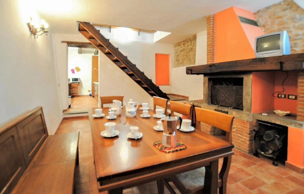 Stunning Home In Marliana