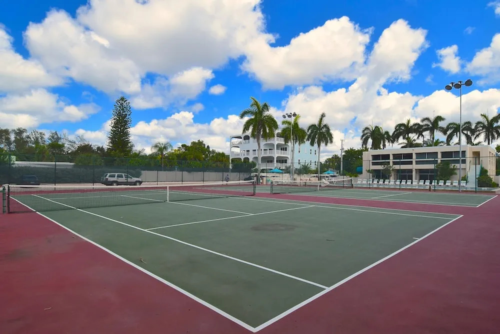 Palm Bay Club 7th-Floor Oceanfront Condo on Private Beach