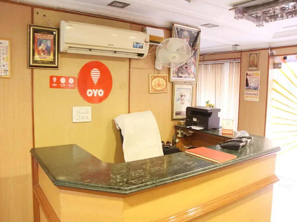 OYO 14067 Hotel Suryamani