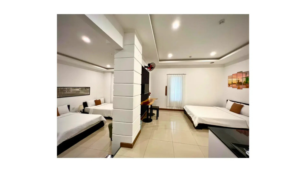 Phuong Dong Hotel and Apartment