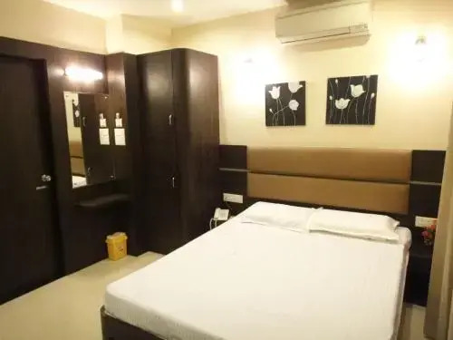 Hotel Shri Nivas