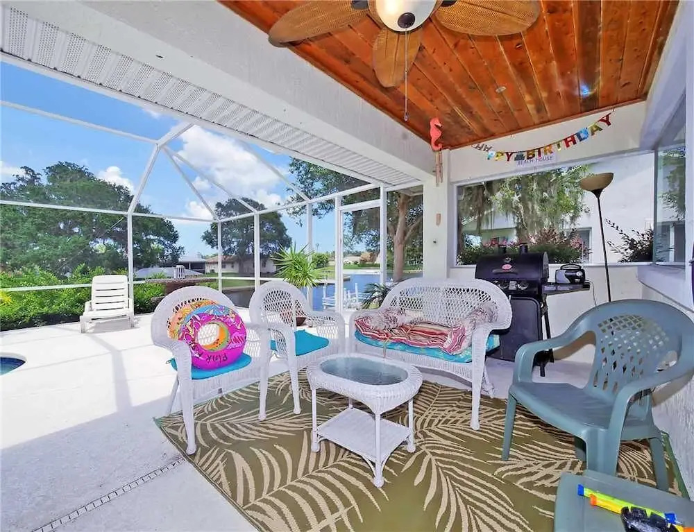 Palm Paradise, 3 Bedrooms, Sleeps 8, Canal View, Private Pool, Boat Dock