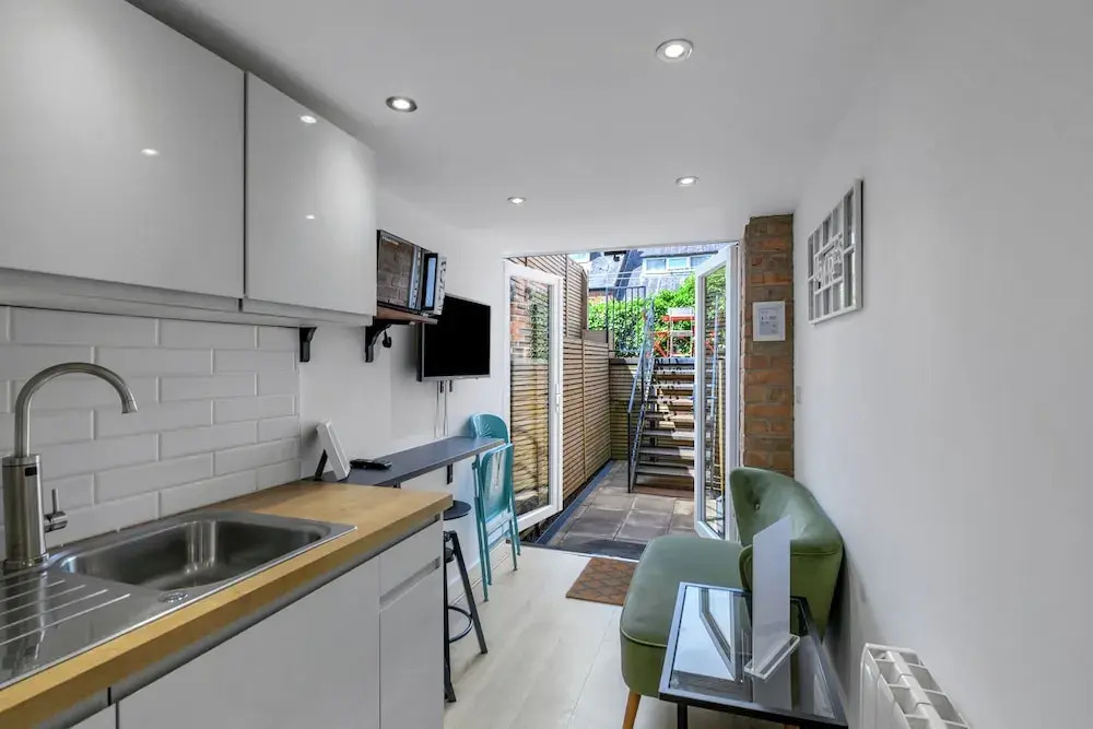 Ecclesall Road Apartment