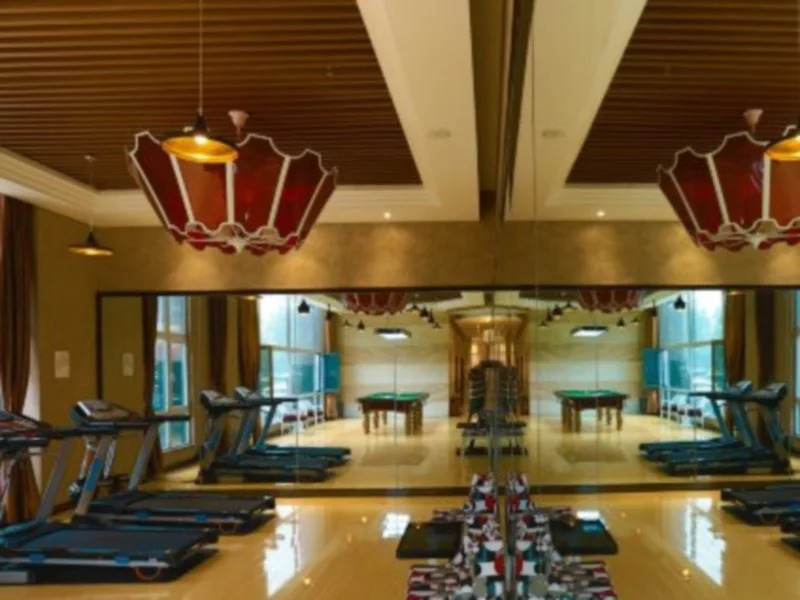 Linghang International Hotel