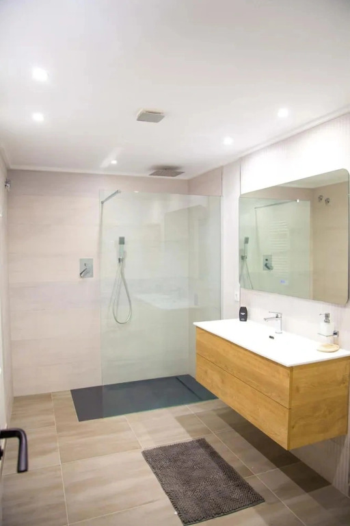 Rosco in Javea With 3 Bedrooms and 2 Bathrooms